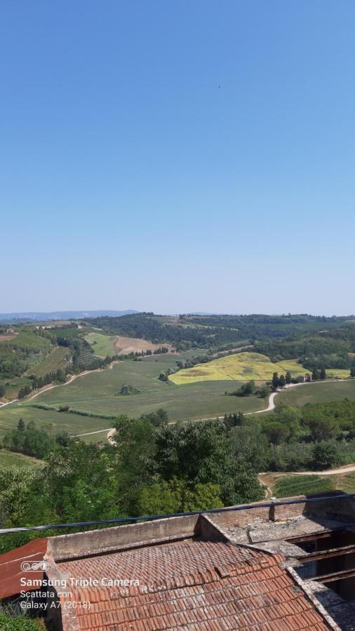 Il paradiso sopra le nuvole Peccioli Esterno foto