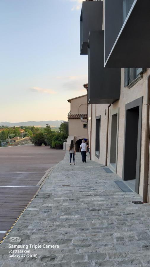 Il paradiso sopra le nuvole Peccioli Esterno foto