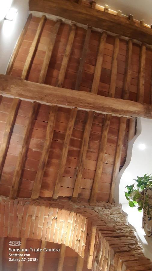 Il paradiso sopra le nuvole Peccioli Esterno foto