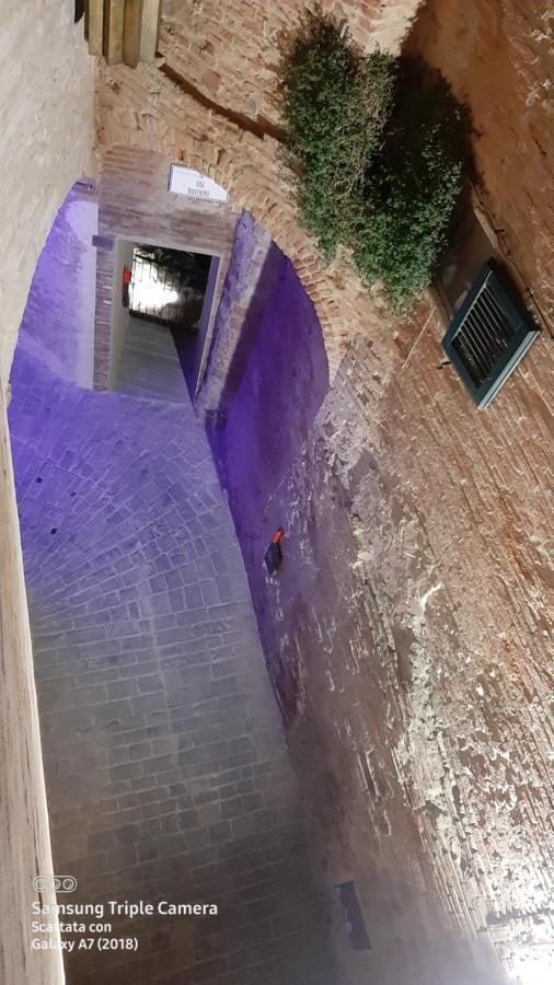 Il paradiso sopra le nuvole Peccioli Esterno foto